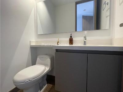 Apartamento en arriendo en Poblado, Medellín · foto 4 de 20