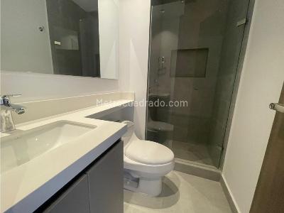 Apartamento en arriendo en Poblado, Medellín · foto 18 de 20