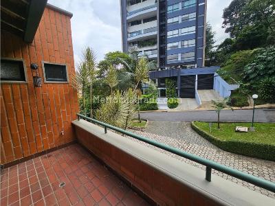 Casa de 4 alcobas en arriendo en El Poblado, Medellín, 260 m² · foto 6 de 20