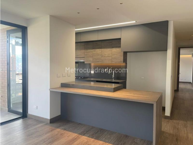 Piso – Medellín, Terminal de Transporte, Castilla - Vista 3