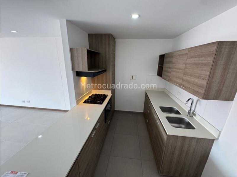 Piso – Envigado, Valle de Aburrá - Vista 2