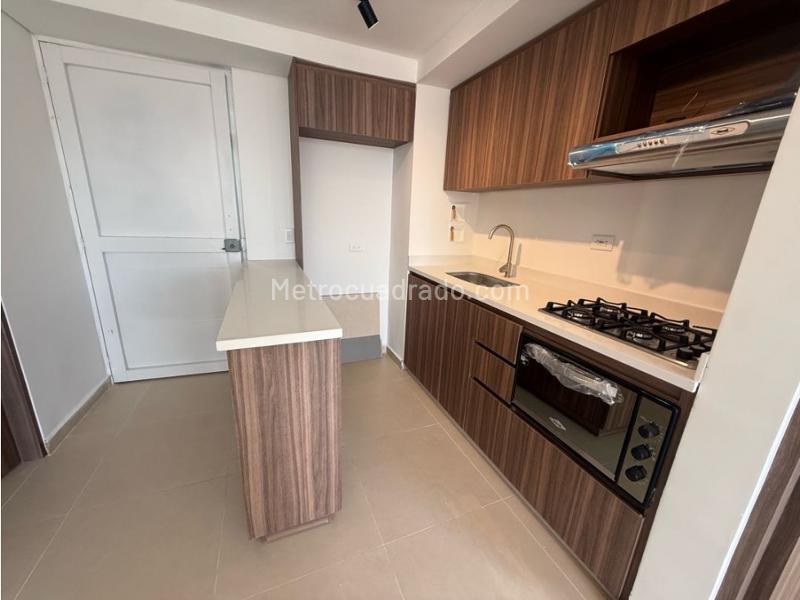 2BR Apartment in Calasanz (60 m²) - 2