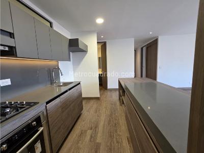 Apartamento de 2 alcobas en venta en Los Balsos, Medellín, 96 m² · foto 2 de 20
