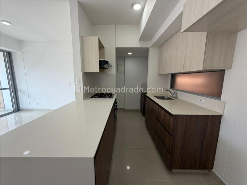Piso – Bello - Vista 2