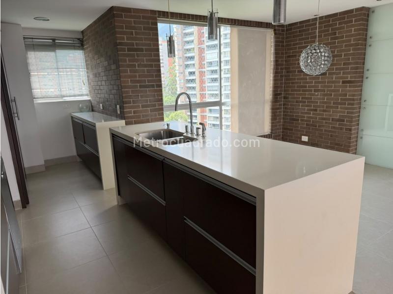 Exclusive 3BR Apartment in El Poblado