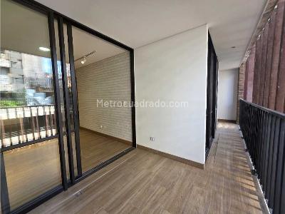 Apartamento en arriendo en Ciudad Del Rio, Medellín · foto 2 de 6