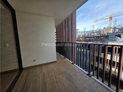 Apartamento en arriendo en Ciudad Del Rio, Medellín · foto 3 de 6