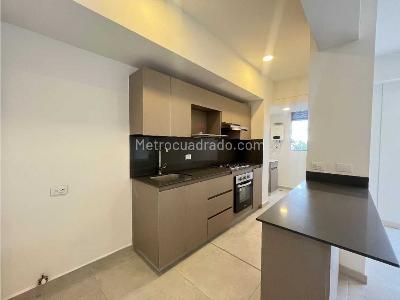 Apartamento de 3 alcobas en arriendo en Las Vegas, Envigado, 85 m² · foto 8 de 20