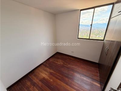 Apartamento de 3 alcobas en arriendo en Rodeo Alto, Medellín, 70 m² · foto 13 de 20