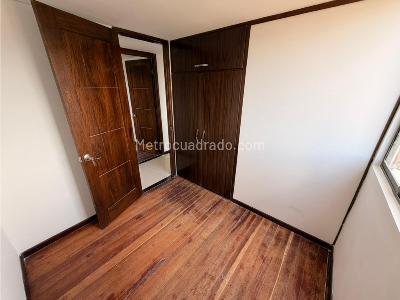 Apartamento de 3 alcobas en arriendo en Rodeo Alto, Medellín, 70 m² · foto 16 de 20
