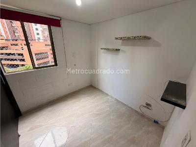 Apartamento de 3 alcobas en arriendo en Rodeo Alto, Medellín, 70 m² · foto 12 de 19
