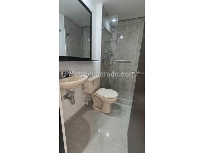 Apartamento de 3 alcobas en arriendo en Ciudad Del Rio, Medellín, 66 m² · foto 14 de 15