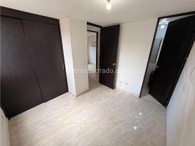 Apartamento de 3 alcobas en arriendo en Rodeo Alto, Medellín, 70 m² · foto 17 de 19