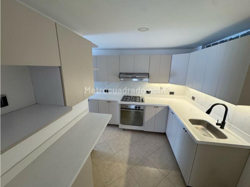 Apartamento en Arriendo, Abadia Del Campo, Envigado