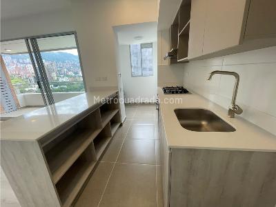 Apartamento en Arriendo, Ciudad Del Rio, Medellín