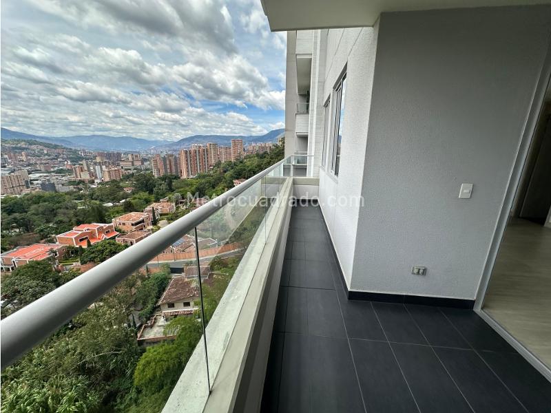 Apartamento en Arriendo, El Carmelo, Sabaneta