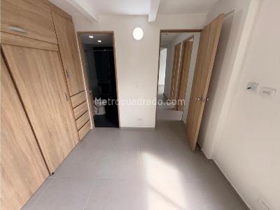 Apartamento de 3 alcobas en arriendo en Loma De San Jose, Sabaneta, 60 m² · foto 13 de 20