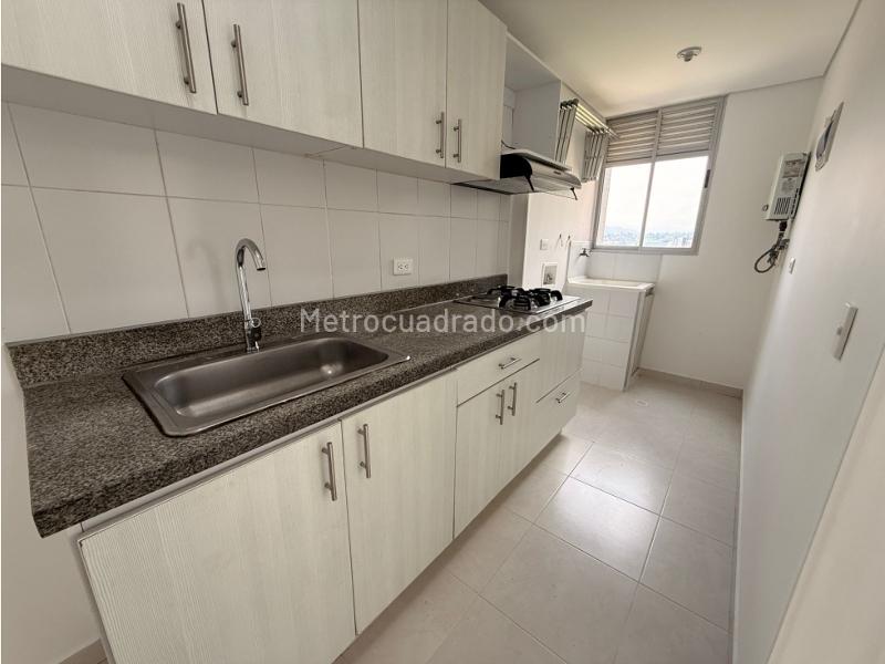 3-Bedroom Apartment in Gated Community, La Estrella - 3