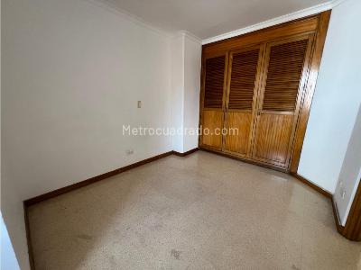 Apartamento en venta en Laureles, Medellín · foto 15 de 17