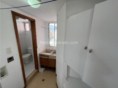 Apartamento en venta en Laureles, Medellín · foto 16 de 17