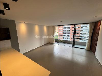 Apartamento en venta en Loma Del Escobero, Envigado · foto 4 de 20