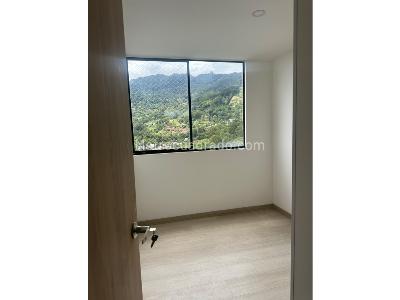 Apartamento de 3 alcobas en venta en Loma Del Escobero, Envigado, 100 m² · foto 5 de 12
