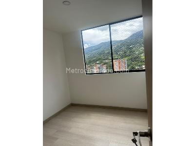 Apartamento de 3 alcobas en venta en Loma Del Escobero, Envigado, 100 m² · foto 7 de 12