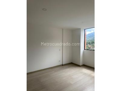 Apartamento de 3 alcobas en venta en Loma Del Escobero, Envigado, 100 m² · foto 8 de 12