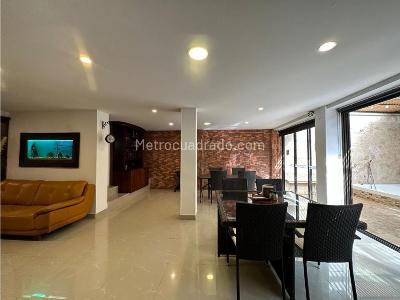 Apartamento en Arriendo, El Tesoro, Medellín