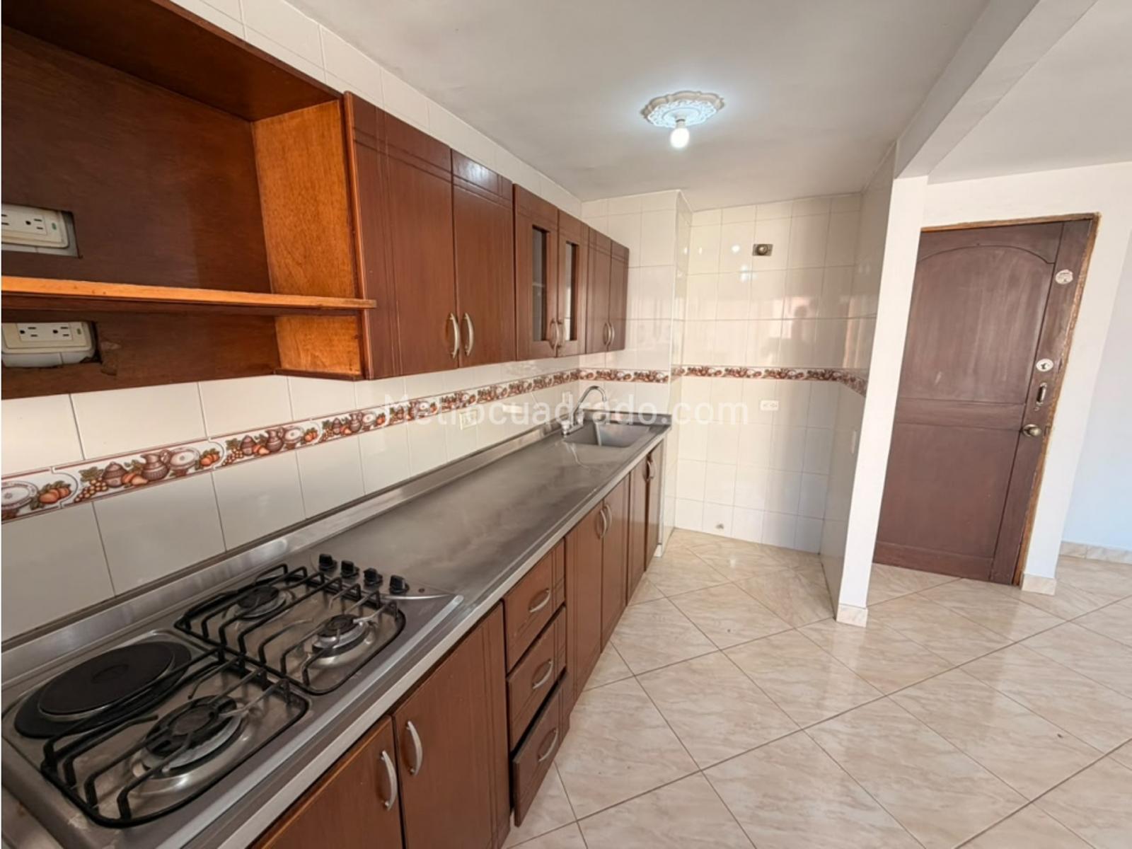 Apartamento de 3 habitaciones en arriendo en Rodeo Alto, Medellín — imagen 1 de 20