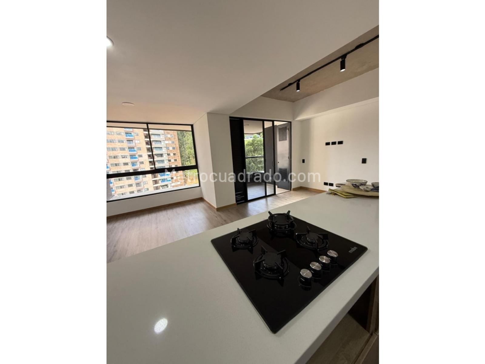 Apartamento de 1 habitación en arriendo en Poblado, Medellín — imagen 1 de 18