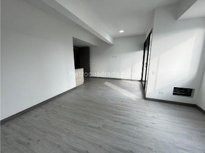 Apartaestudio en arriendo en El Poblado, Medellín, 45 m² · foto 8 de 11
