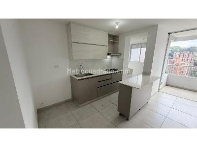 Apartamento de 3 alcobas en arriendo en Aves Maria, Sabaneta, 70 m² · foto 2 de 20
