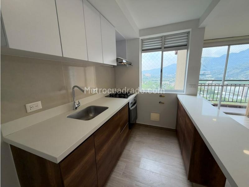 Apartment for rent in Bello