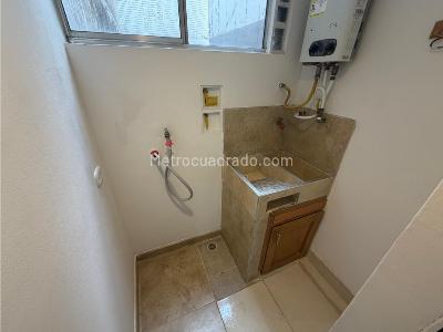 Apartamento en arriendo en Los Colores, Medellín · foto 15 de 16