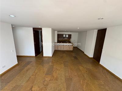 Apartamento de 2 alcobas en arriendo en Loma Del Escobero, Envigado, 90 m² · foto 11 de 20