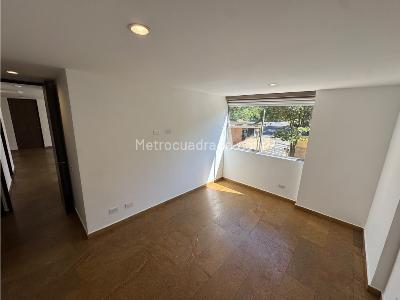 Apartamento de 2 alcobas en arriendo en Loma Del Escobero, Envigado, 90 m² · foto 15 de 20