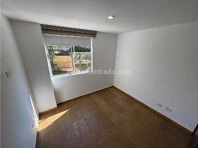 Apartamento de 2 alcobas en arriendo en Loma Del Escobero, Envigado, 90 m² · foto 8 de 20