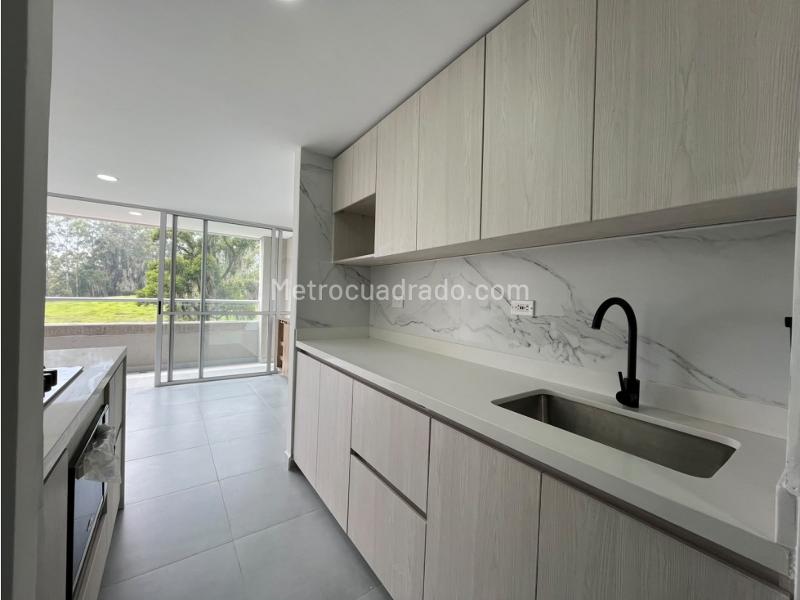 2BR Apartment in La Ferrería, La Estrella - 2