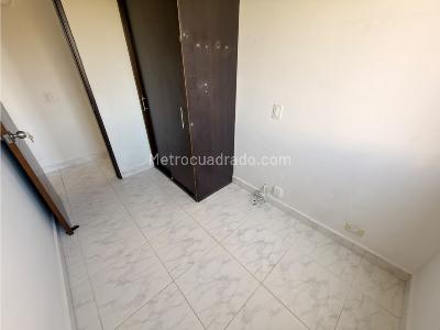 Apartamento de 3 alcobas en arriendo en Rodeo Alto, Medellín, 70 m² · foto 10 de 16