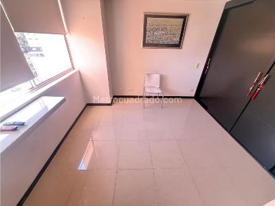 Apartamento de 2 alcobas en arriendo en Los Alcazares, Sabaneta, 78 m² · foto 9 de 17