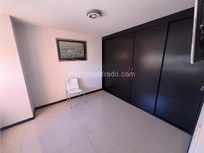 Apartamento de 2 alcobas en arriendo en Los Alcazares, Sabaneta, 78 m² · foto 10 de 17