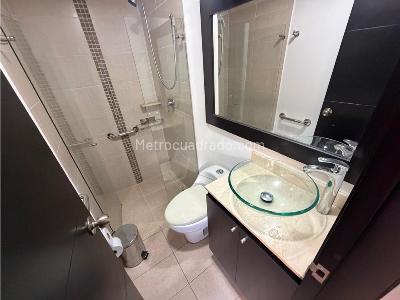 Apartamento de 2 alcobas en arriendo en Los Alcazares, Sabaneta, 78 m² · foto 14 de 17