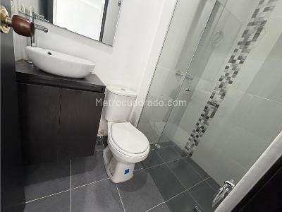 Apartamento de 3 alcobas en arriendo en Calasanz Parte Alta, Medellín, 68 m² · foto 13 de 13