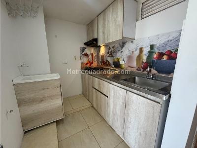 Apartamento de 2 alcobas en arriendo en Calasanz, Medellín, 50 m² · foto 2 de 7