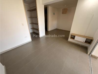 Apartamento de 3 alcobas en arriendo en Loma De Los Bernal, Medellín, 75 m² · foto 4 de 17