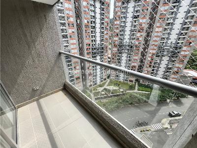 Apartamento de 3 alcobas en arriendo en Loma De Los Bernal, Medellín, 75 m² · foto 5 de 16