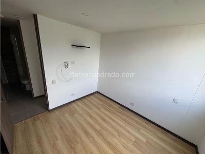 Apartamento de 2 alcobas en arriendo en Loma Del Escobero, Envigado, 88 m² · foto 11 de 20