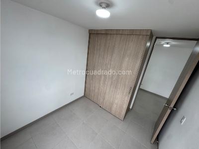 Apartamento de 3 alcobas en arriendo en La Cuenca, Envigado, 70 m² · foto 14 de 20