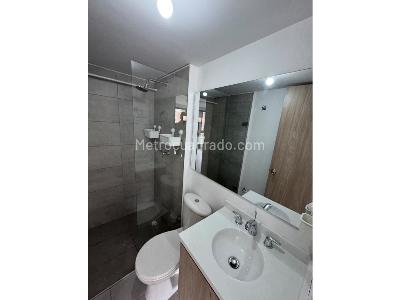 Apartamento de 3 alcobas en arriendo en La Cuenca, Envigado, 70 m² · foto 20 de 20